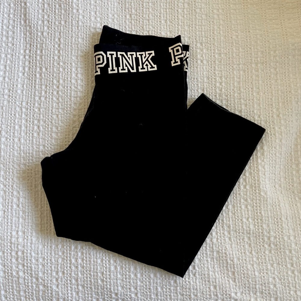Black cropped leggings from Victoria’s Secret